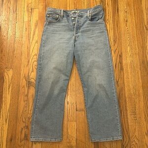 Levi’s ribcage straight ankle, 31